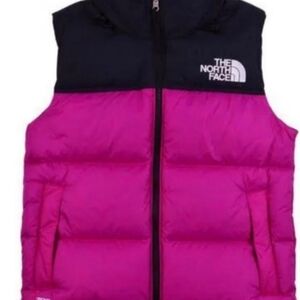 23: Puffer with detachable hood: Youth Girl p2p: 19in length: 19in